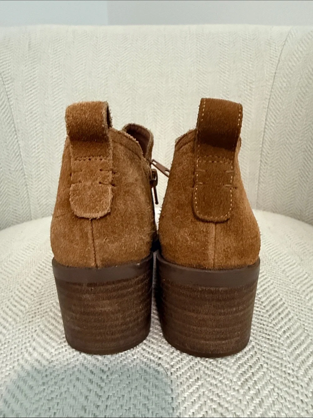 Steve Madden Rader suede booties 5.5